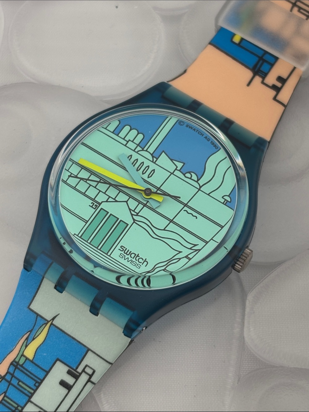 Swatch Watch - GN109 - METROSCAPE